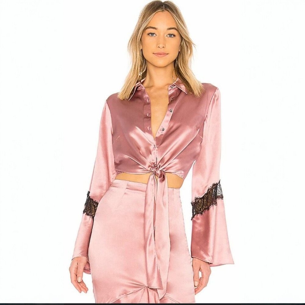 Cinq À Sept Pink Satin Button-Up Cropped Top Shirt Lace Trim Small New with tag
